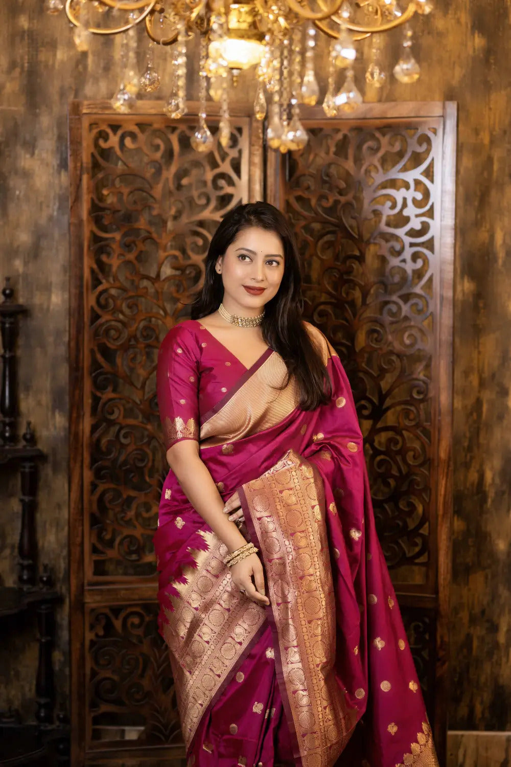 Soft-Poly-Silk-saree-with-stylish-prints-peazari