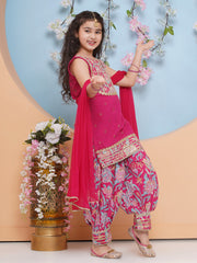 cotton Woven Sleeveless Floral Print A Line Kurta And Salwar With Dupatta Set - Pink