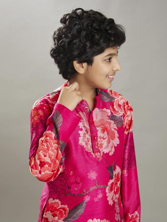 Boys Pink floral printed kurta with a Pink pajama