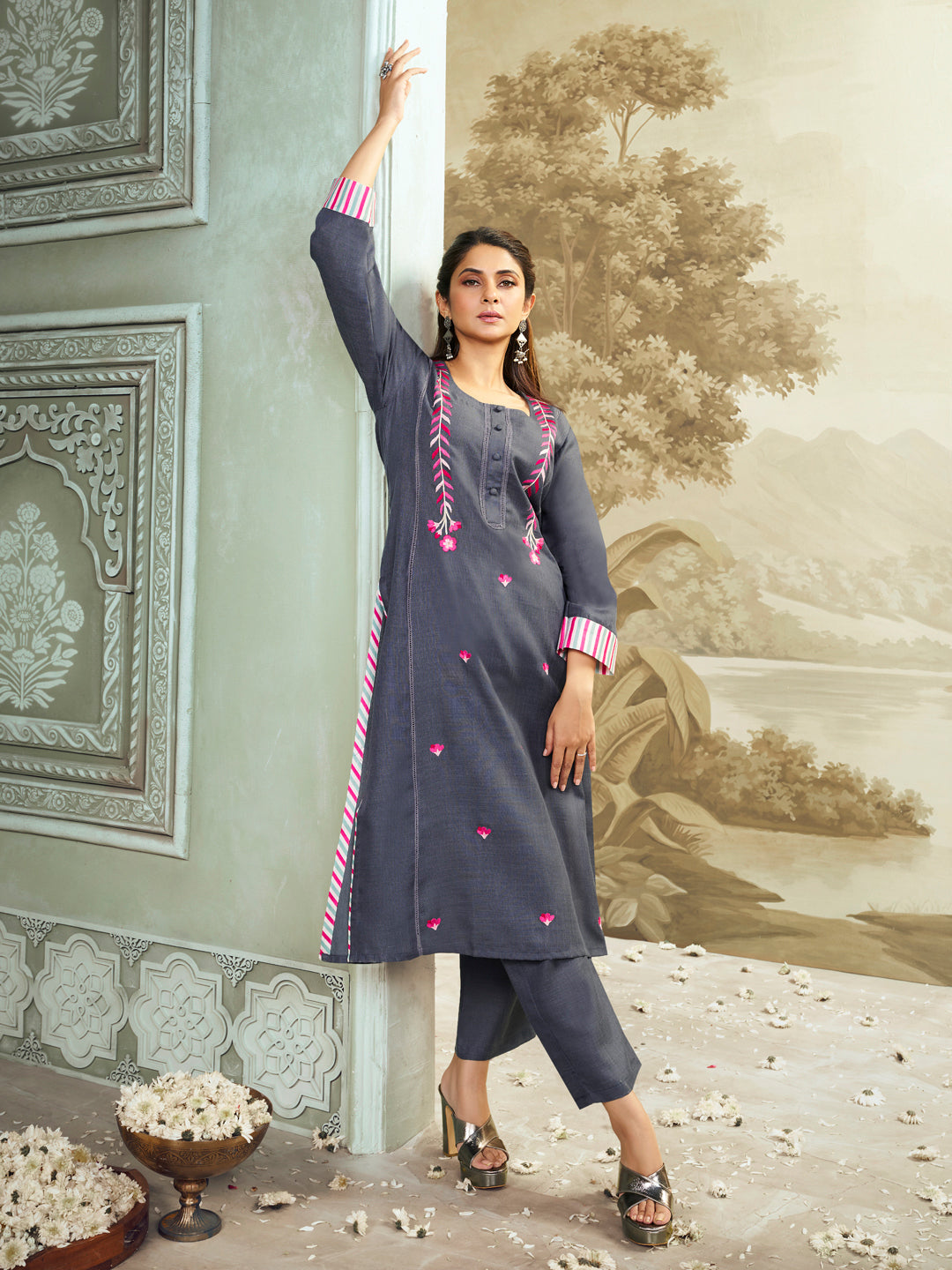 Grey Embroidered Straight Kurta Set.