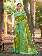 Traditional Kanjivaram Silk Saree in Yellow with Grand Zari Pallu and Matching Blouse