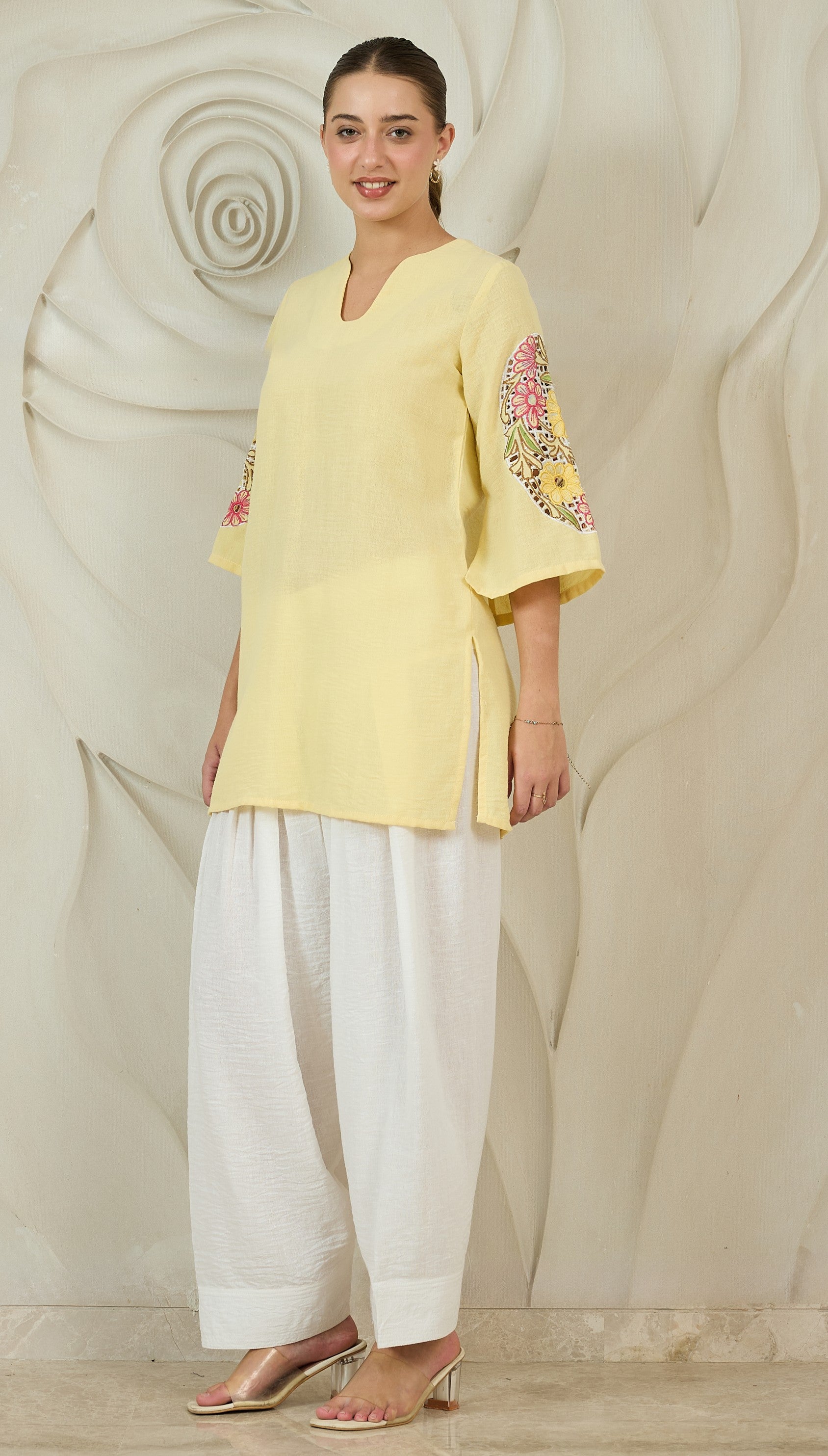 Women Farshi Floral Embroidered U-Neck Pure Cotton Kurti with Salwar