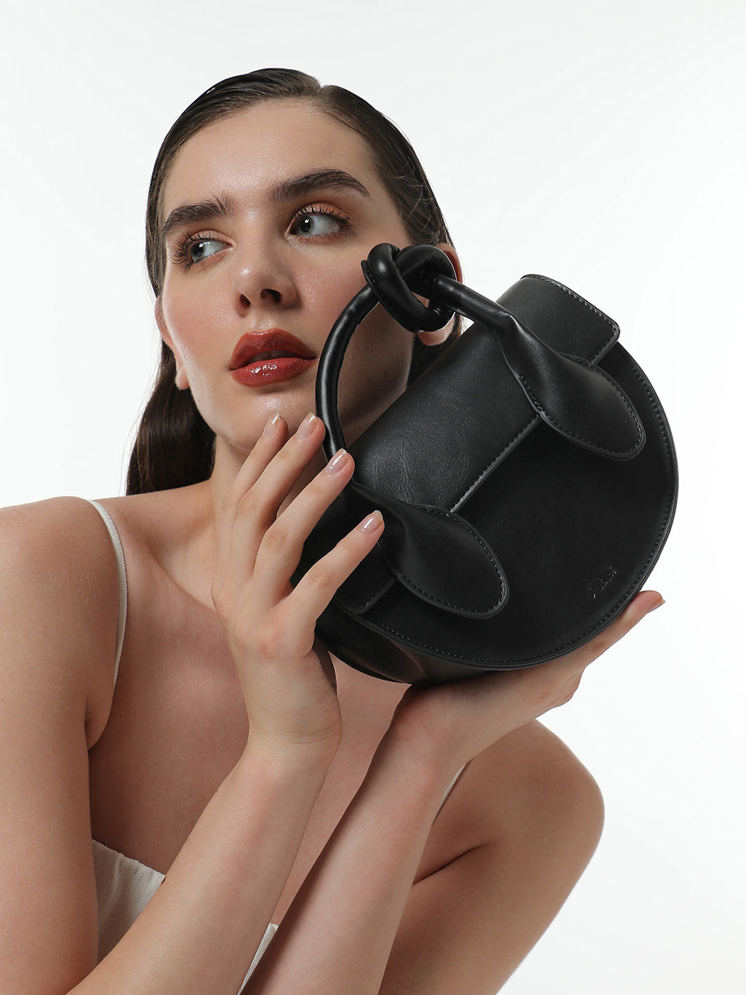 Women's The Hanging Knot Hand Bag - Onyx Black