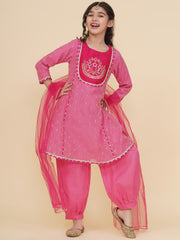 Solid Three-Fourth Sleeves Above Knee Length Silk Kurta & Salwar With Dupatta - Pink