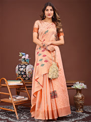 Jaquard Saree with Tassels - Radiate Soft Elegance and Timeless Beauty