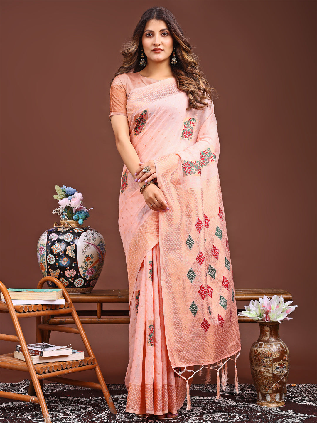 Jaquard Saree with Tassels - Radiate Soft Elegance and Timeless Beauty