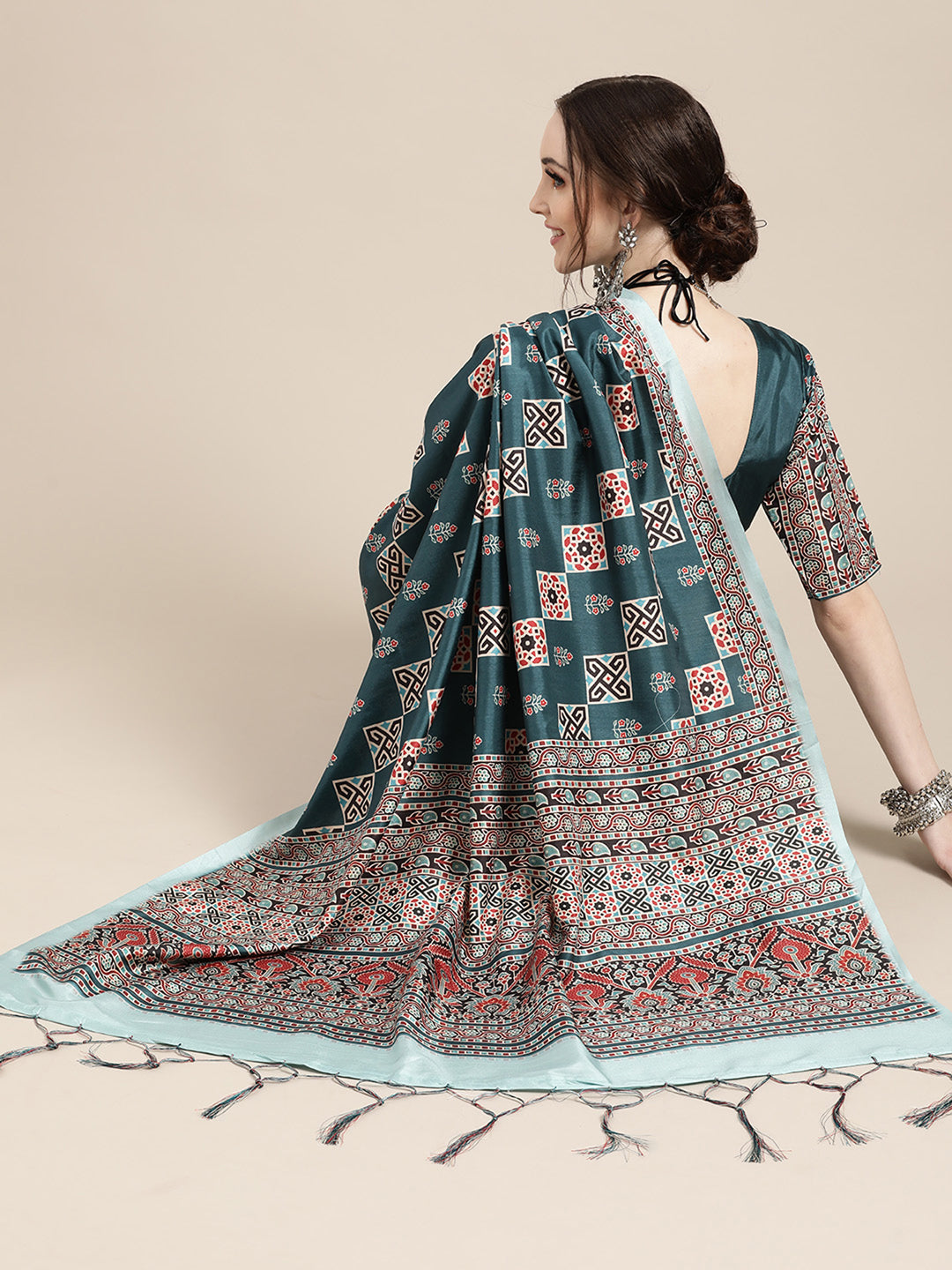 Women's Satin Silk Printed Designer Saree With Blouse Piece