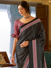 Women's Crepe Printed Designer Saree With Blouse Piece
