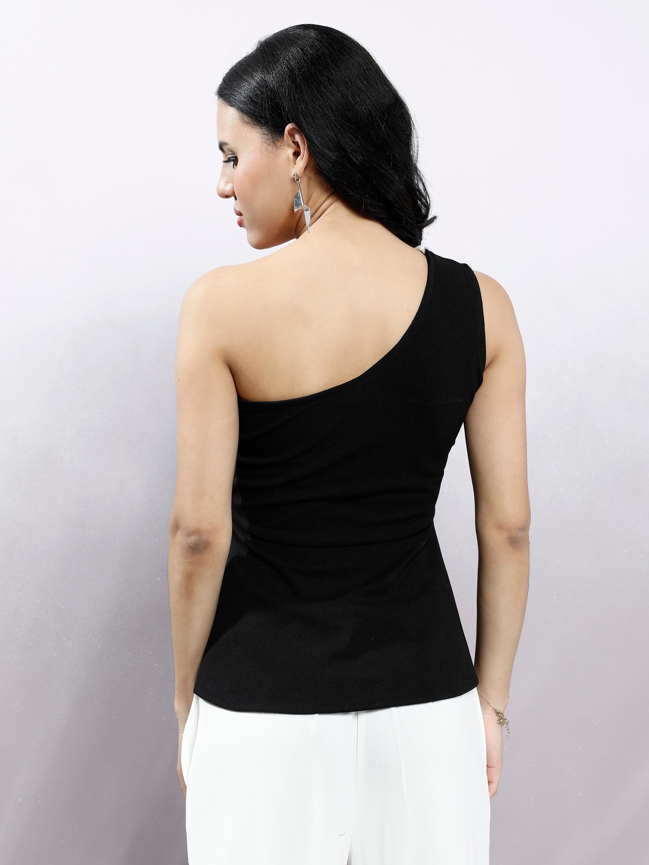 Women Embellished Solid One Shoulder Scuba Peplum Top