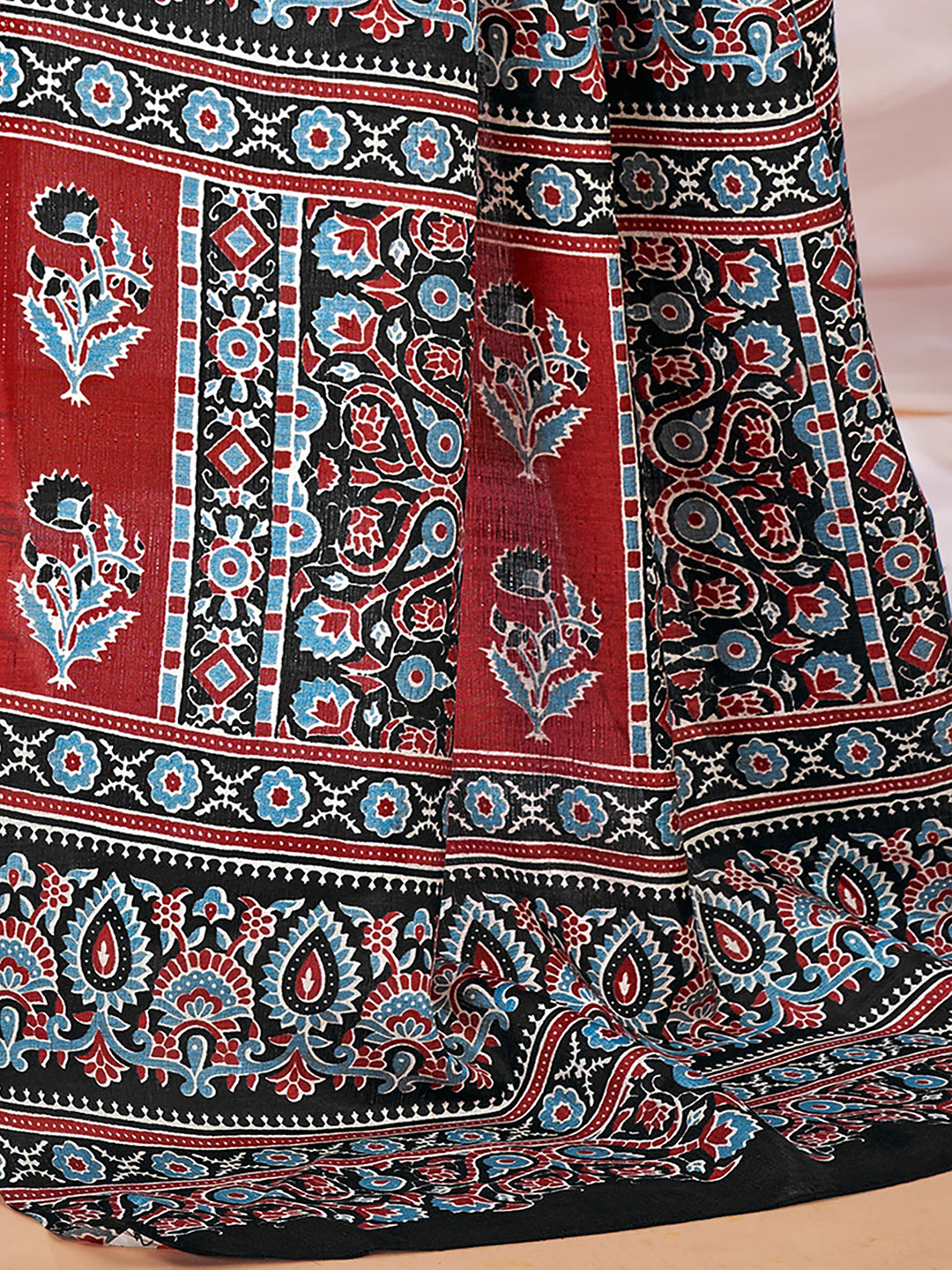 Women's Dola Silk DigitalPrint DesignerSaree With Blouse Piece