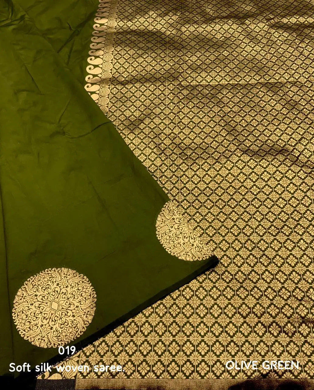 Soft-Poly-Silk-saree-with-stylish-prints-purnima1