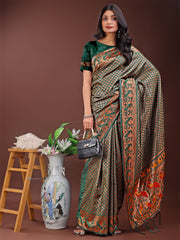 Fiery Red Banarasi Silk Saree with Gold Zari and Colorful Pallu – Perfect for Bridal, Wedding & Festive Glamour