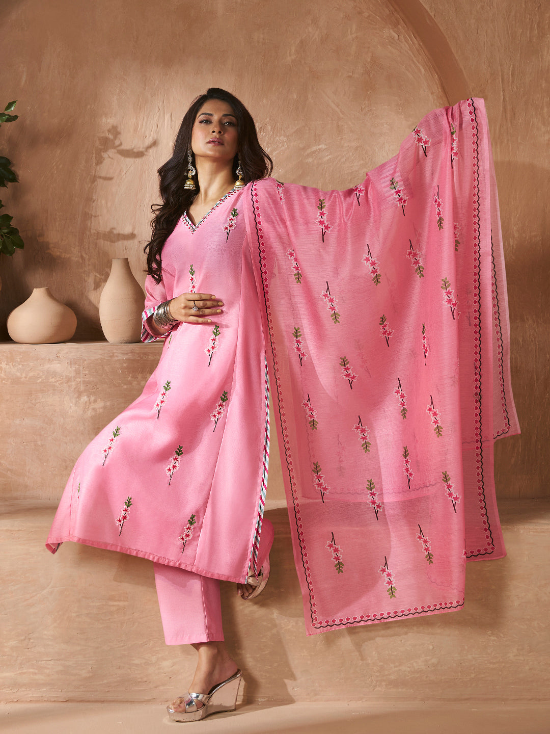Elegant Peach Floral Embroidery Straight Kurta Set with Printed Dupatta