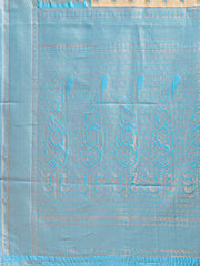 Graceful Cream and Green Silk Saree – Traditional Elegance with Royal Charm