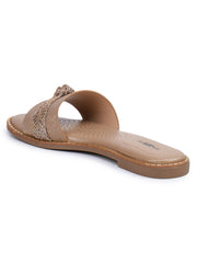 أحذية مسطحة مفتوحة من الأمام سهلة الارتداء، مناسبة للإطلالات الكاجوال