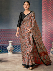 Women's Crepe DigitalPrint DesignerSaree With Blouse Piece