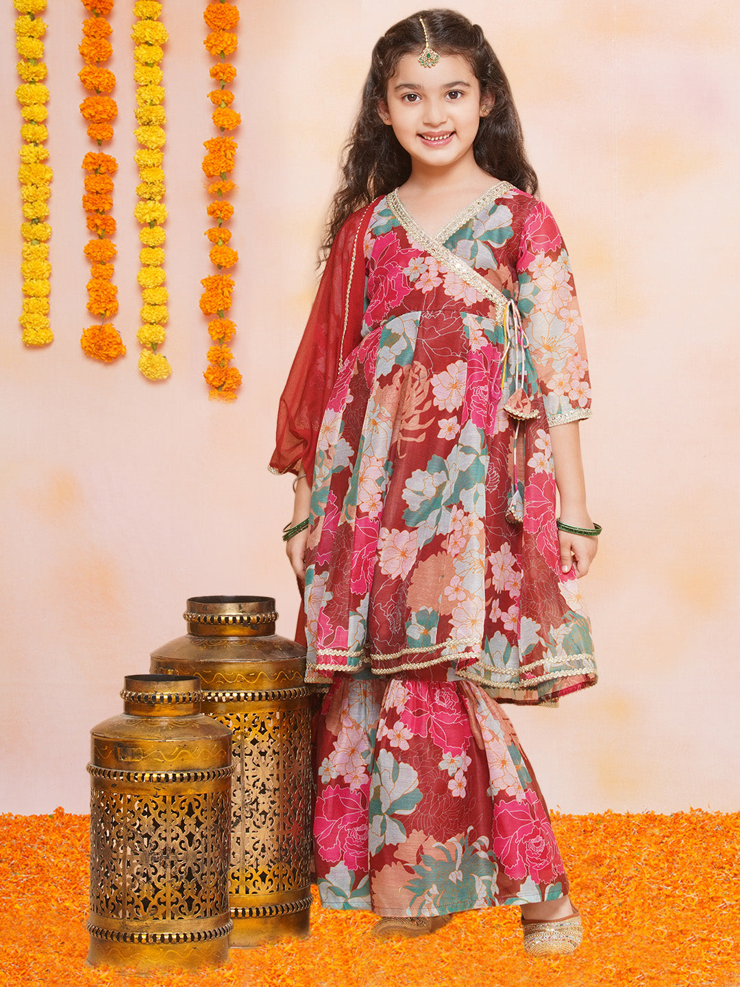 Silk blend Woven Three-Quarter Sleeves Floral Print Flared Kurta And Sharara With Dupatta Set - Maroon