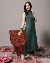 Women  Green Halter Neck Solid Straight  Kurta Paired With Tonal Bottom And Printed Bhagalpuri Dupatta