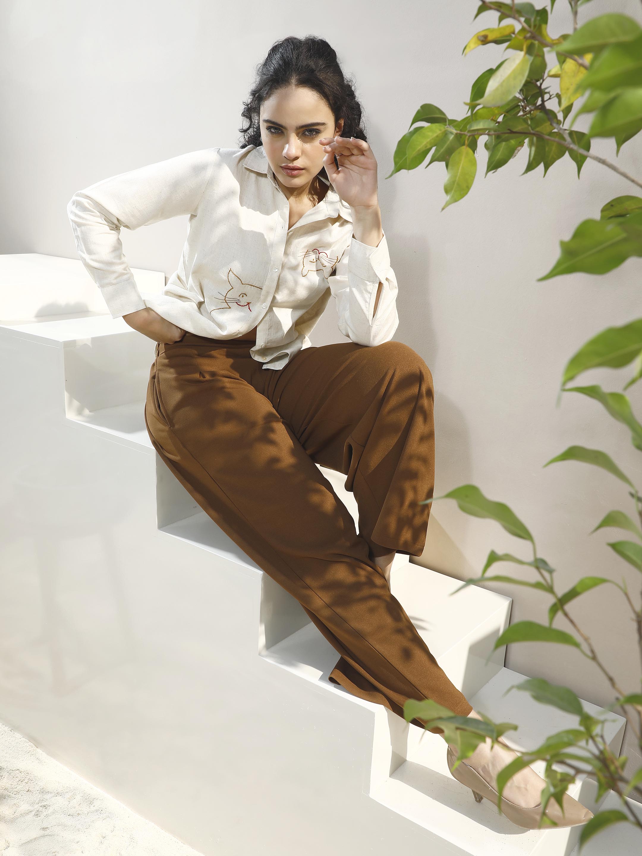 Women Relaxed Fit Spread Collar Graphic Printed Cotton Casual Shirt