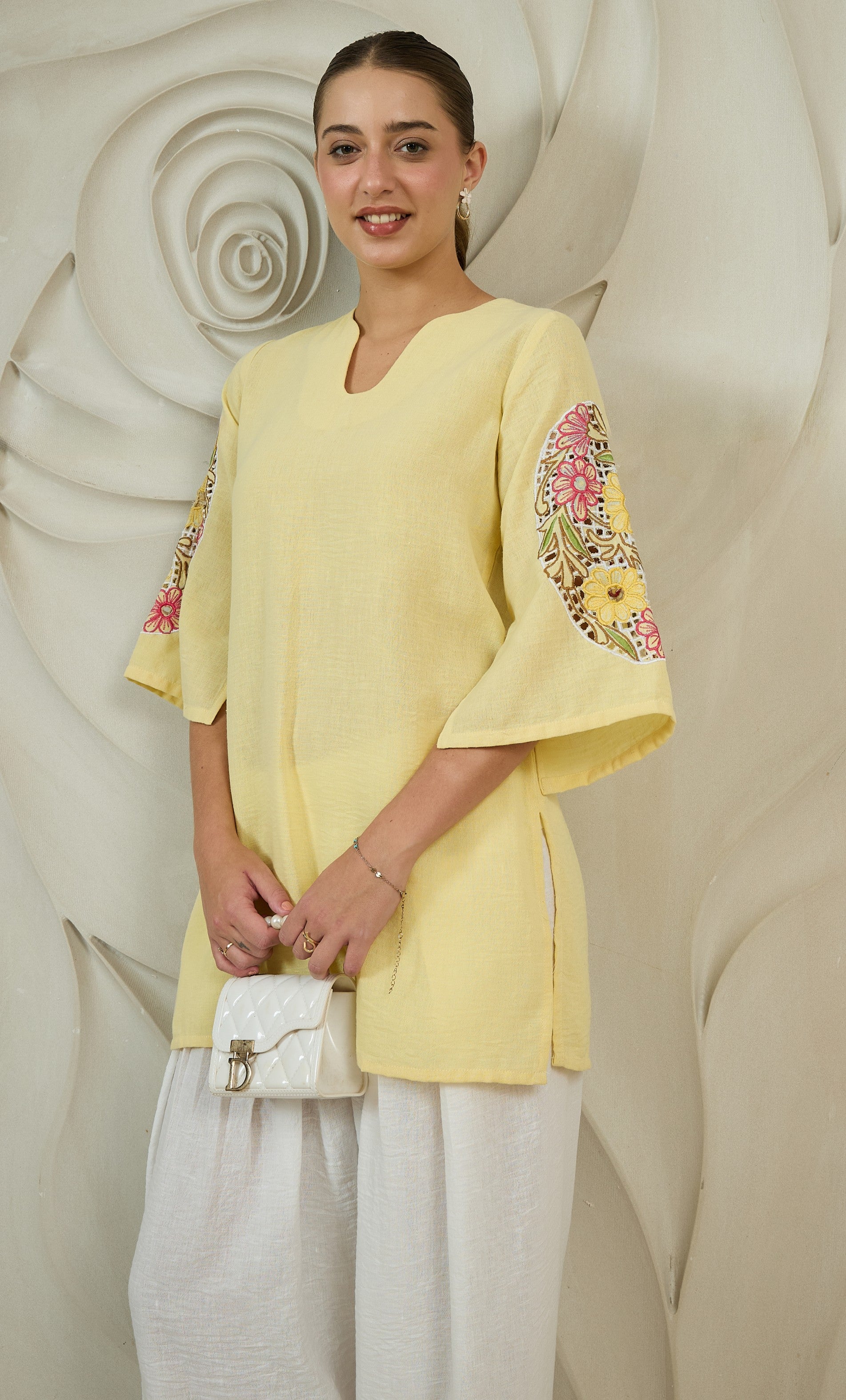 Women Farshi Floral Embroidered U-Neck Pure Cotton Kurti with Salwar