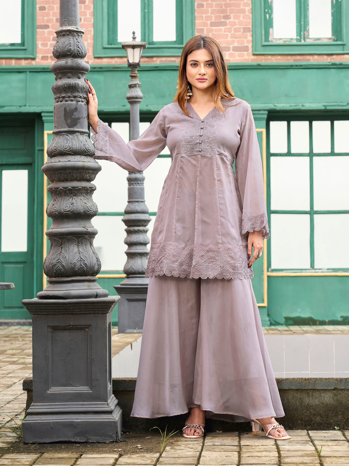 StillGreycolororganzasequinnsandthreadembroideredCoordsSet