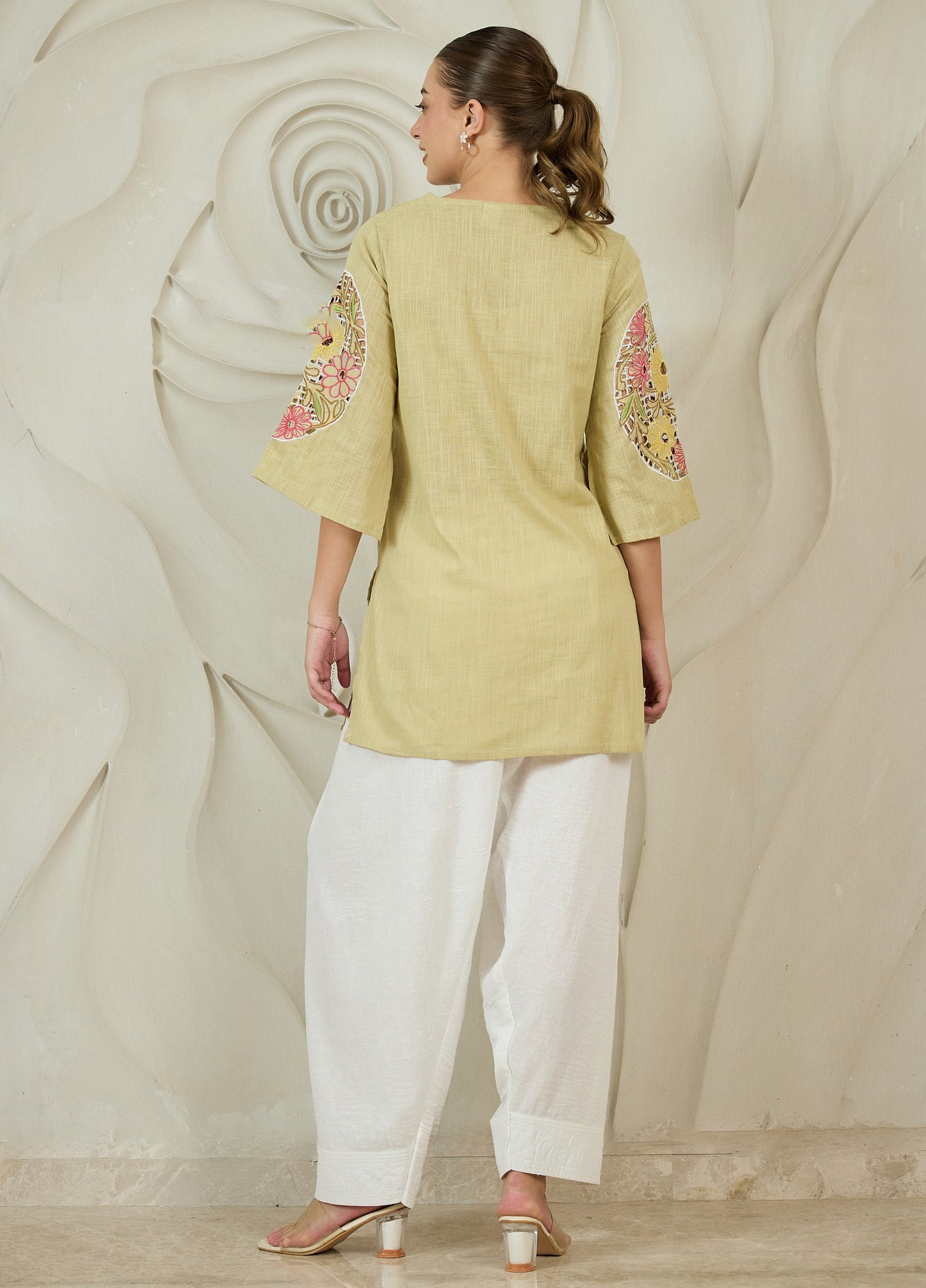 Women Farshi Floral Embroidered Notch Neck Patchwork Pure Cotton Kurta With Salwar