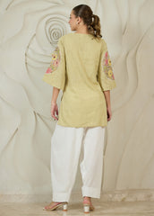 Women Farshi Floral Embroidered Notch Neck Patchwork Pure Cotton Kurta With Salwar