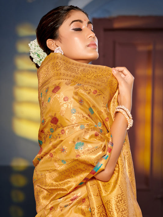 Graceful Yellow Banarasi Silk Saree with Golden Zari Woven Border & Floral Jaal – Wedding & Festive Wear