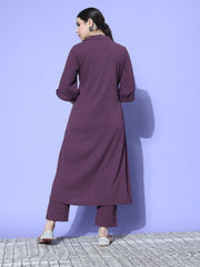 قميص نسائي من Kalini بتصميم على شكل حرف A مع ياقة قميص بلون بنفسجي مع جزء سفلي بلون متناغم