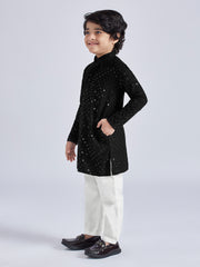 Boys' Black Kurta And Pyjama Set