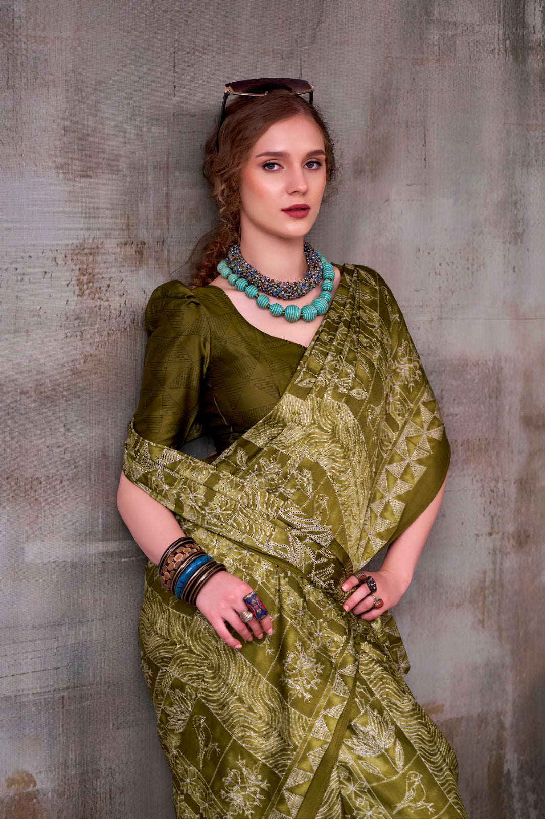 Soft-Modal-Silk-saree-with-stylish-prints-mahrani
