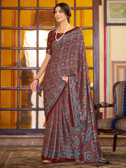 Women's Crepe Printed Designer Saree With Blouse Piece