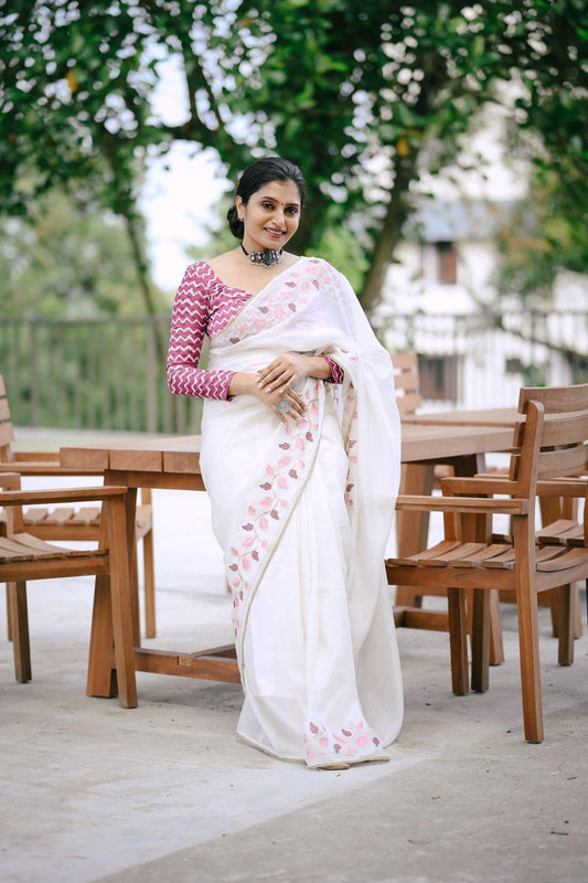 soft crush georgette saree with leaf design emboridary c-pallu with patched lace border
