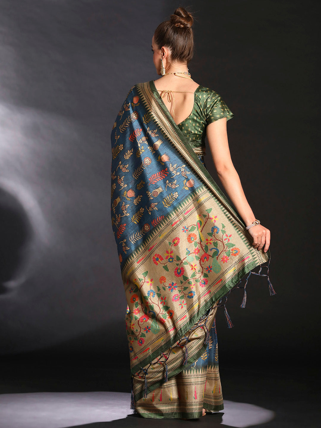 Women's Cotton Blend Teal blue Printed Designer Saree With Blouse Piece