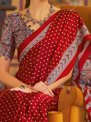 Women's Crepe Printed Designer Saree With Blouse Piece