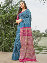 Women's Silk Blend Blue Digital Print Celebrity Saree With Blouse Piece