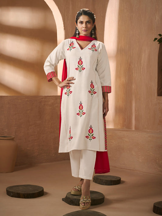 Off White Embroidery Kurta Set with Dupatta 