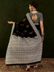 ساري نسائي أسود مطبوع من حرير بهجالبوري مع قطعة بلوزة