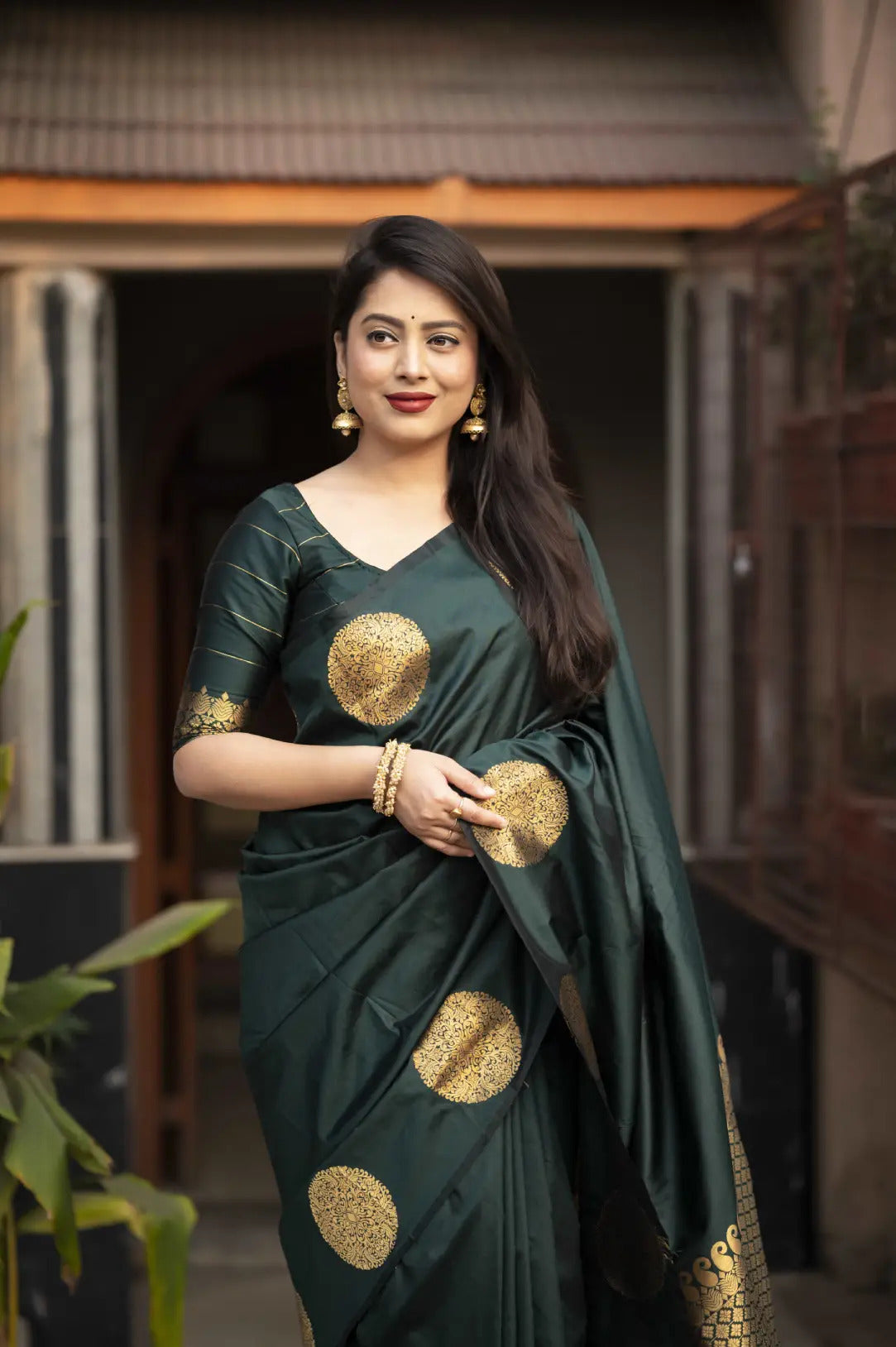 Soft-Poly-Silk-saree-with-stylish-prints-purnima1