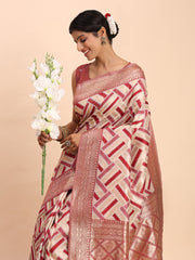 Premium Linen Cotton Saree with Pallu & Contrast Blouse Piece