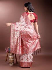 Graceful Cream & Pink Linen Cotton Saree with Rich Zari Pallu – A Touch of Royal Comfort