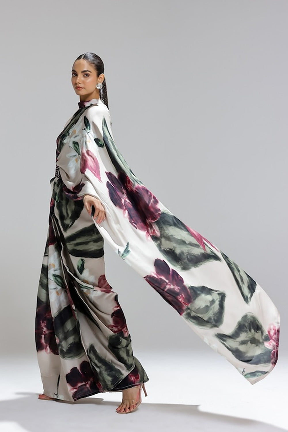 Soft-Modal-Silk-saree-with-stylish-prints-kriti