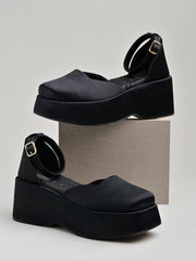 Shoetopia Stylish Black Chic Pumps For Women & Girls