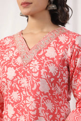 Women Peach  Floral Printed Embroidered Kurta Paired With Chevron Printed Bottom And Dupatta