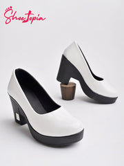 حذاء Shoetopia باللون الأبيض للنساء والفتيات