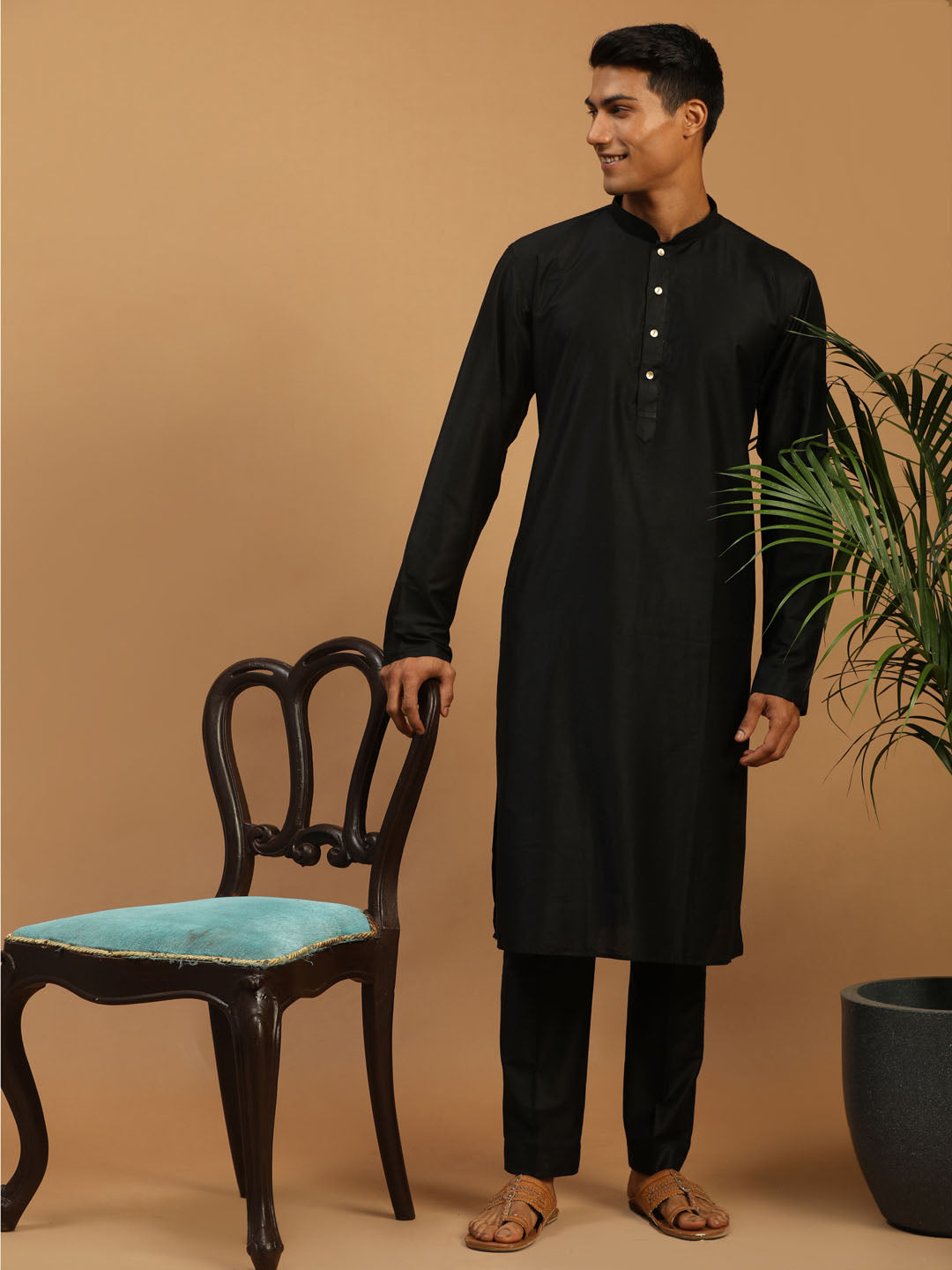 Men’s Black Viscose Kurta Pajama Set