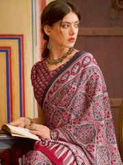 Women's Crepe Printed Designer Saree With Blouse Piece