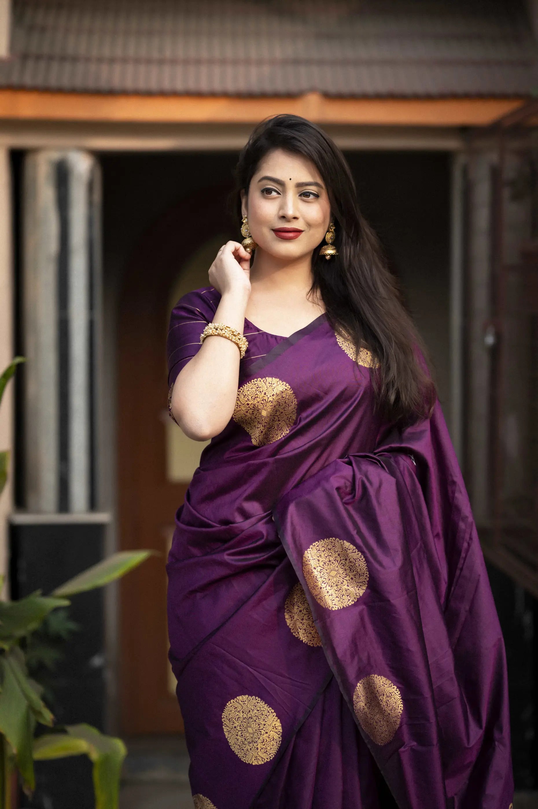Soft-Poly-Silk-saree-with-stylish-prints-purnima1