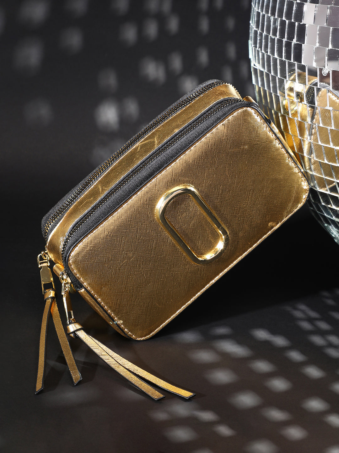 Haute Sauce-Women's The Block Box Sling Bag - Metallic Gold