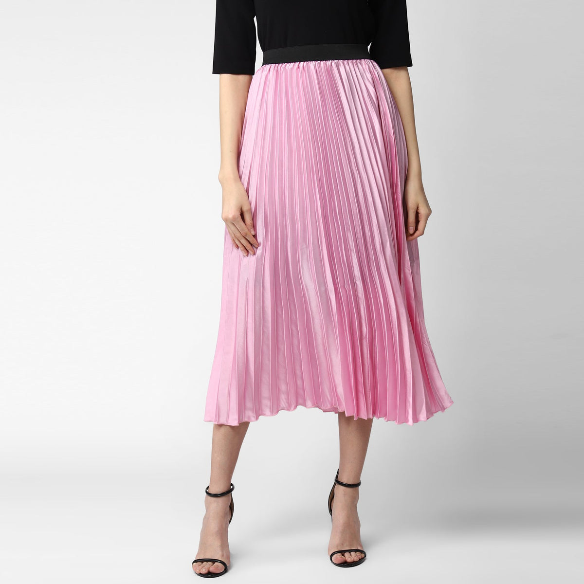 Women's Coral Satin Pleated Skirt